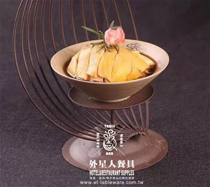 意境餐具-醉琵琶鐵藝底座