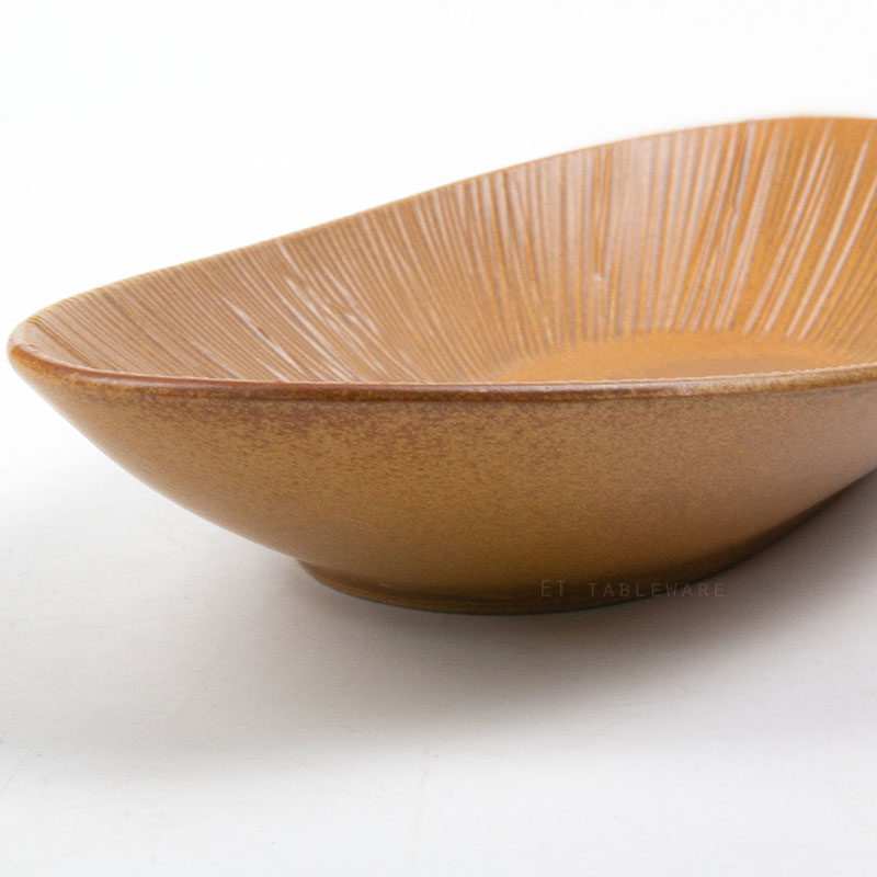 盤 ☆ 貝殼橢圓長盤｜27 x 13 x 4.5 cm｜焦糖｜單個