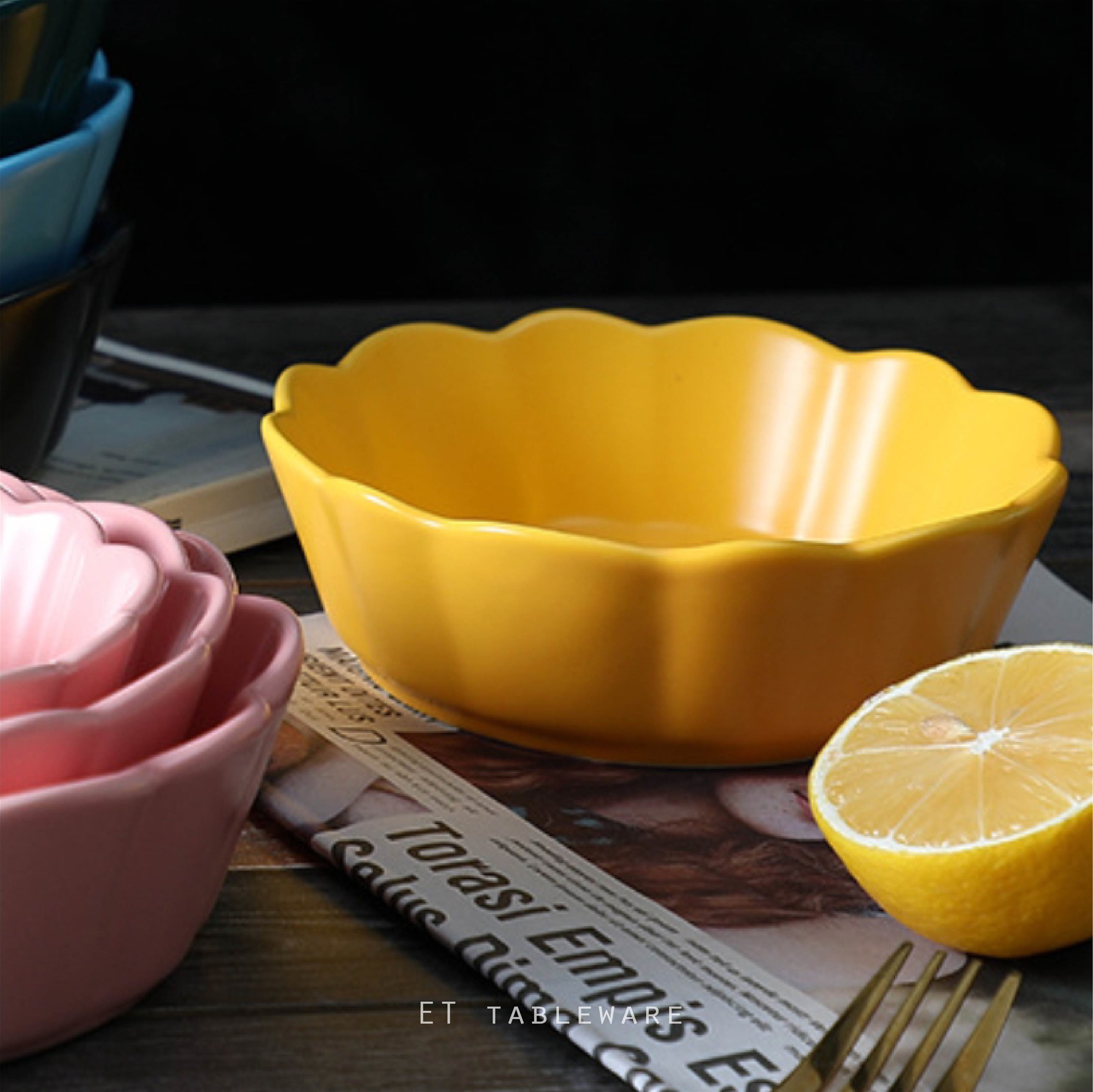 法式 色釉簡約 Φ17.5cm 花型陶瓷碗｜橙黃色｜單個